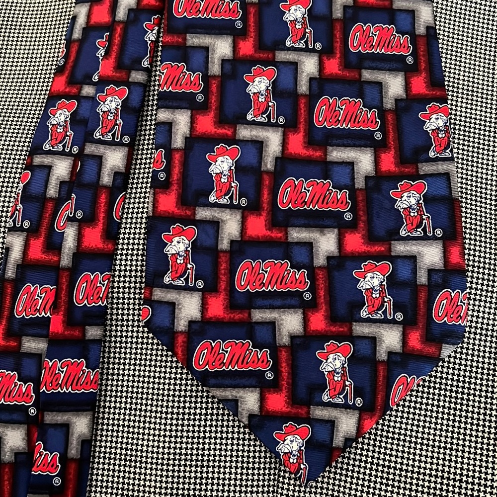 Ole Miss Tie